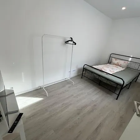 Ein Haus Fuer Sich!